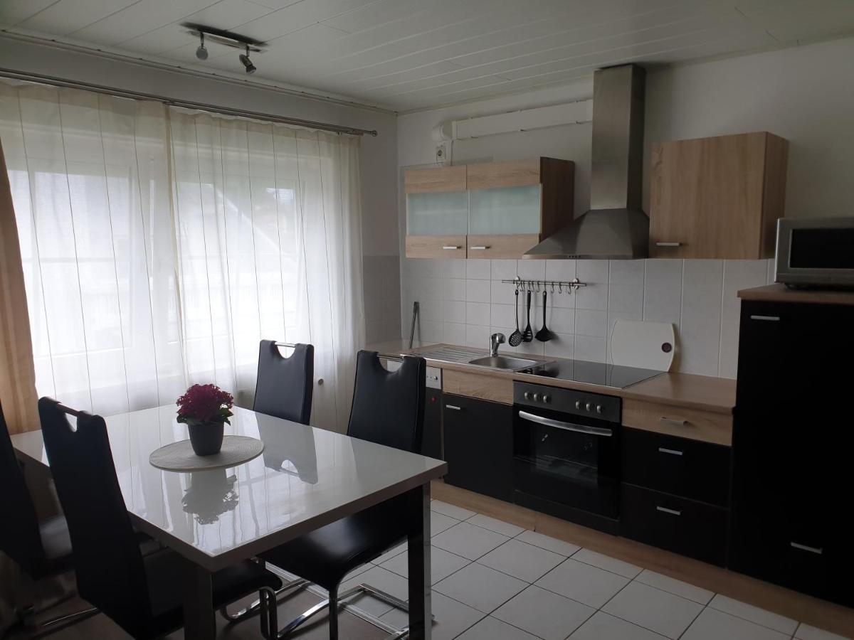 Lindner Ferienwohnungen Und Doppelzimmer Фихтелберг Екстериор снимка